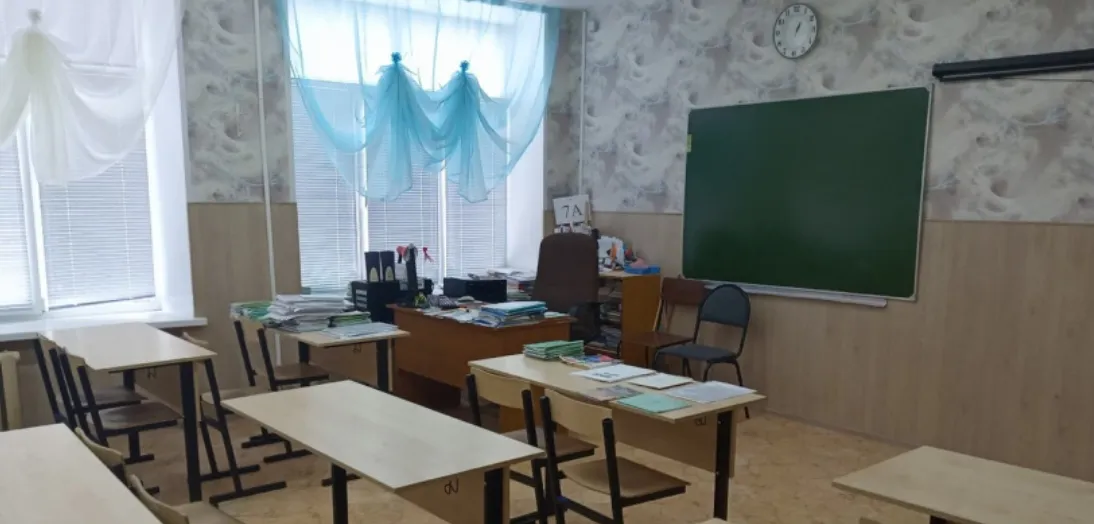Школьники схватились за сердце: Минпросвещения опубликовало новый график каникул на 2025 учебный год - внесли изменения