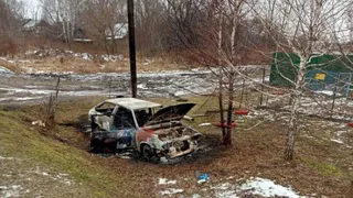 В Скопинском районе в сгоревшем автомобиле нашли труп мужчины