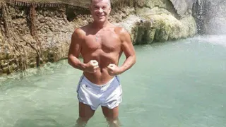 «Пляски не вовремя совершенно»: рязанцы возмутились из-за предстоящего концерта Газманова