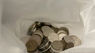 Заговор на монету в майское полнолуние: простой ритуал, который притянет крупную прибыль