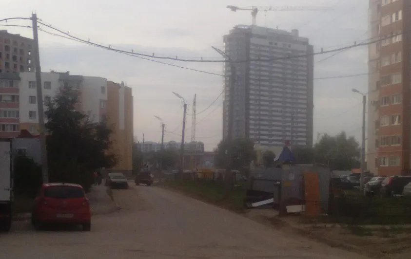 Точечная застройка - купил квартиру, а через год живешь в тени высоток