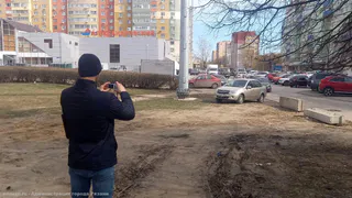 Рязанцам напомнили о штрафах за парковку на зеленой зоне 