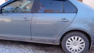 В Рязани 9 марта неизвестный поцарапал 7 автомобилей на Московском шоссе