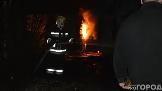 В Рязанской области из-за ночного пожара в многоэтажке пострадал человек