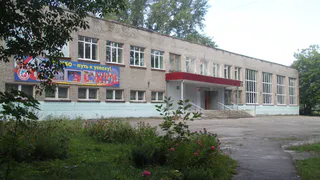 День знаний в школе №50 начался с увольнения директора