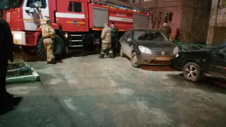 В Рязани пожарные не смогли проехать из-за припаркованных машин