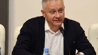В Рязани хотят убрать скамейки и сократить работу кафе на Почтовой из-за жалоб жителей