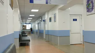 Рязанские онкологи избавили мужчину от 9-сантиметровой опухоли без скальпеля 