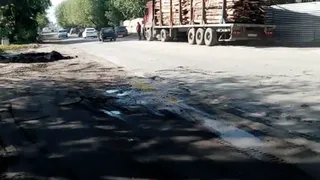 Видео очевидца - рязанские дорожники закапывают деньги налогоплательщиков в грязь