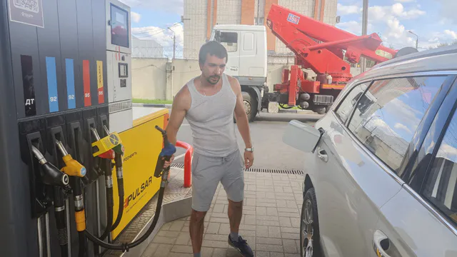 «Для работающего человека это издевательство»: почему жители Рязанской области не могут добраться до работы из-за бензинового кризиса