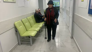 Размер небольшой, но хотя бы так. Эту сумму зачислят всем до одного пенсионерам с 10 ноября