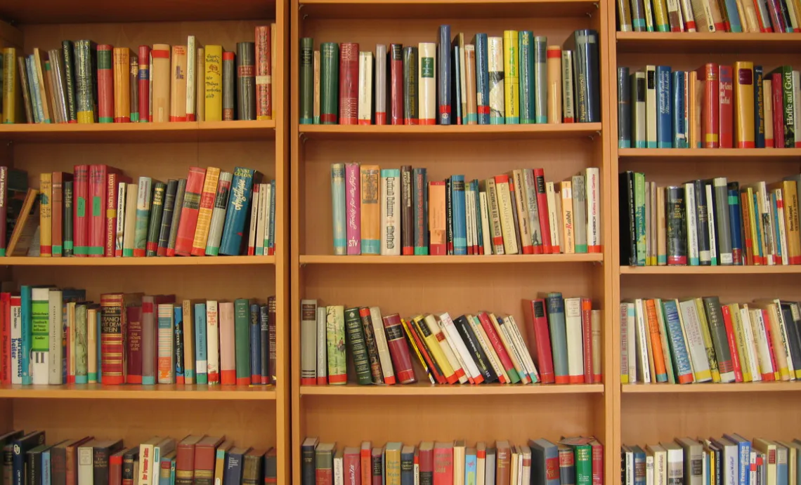 Эти советские книги стоят до 5 млн рублей - загляните на свои полки с книгами