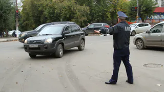 Водителей накажут за агрессивную езду — глава ГИБДД