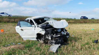 Под Рязанью водитель опрокинул легковушку в кювет и погиб