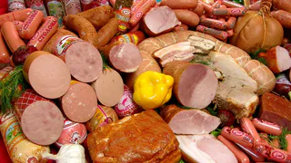 Смело берите несколько пачек – в составе только чистое мясо, сои нет: Росконтроль назвал лучшие марки сосисок