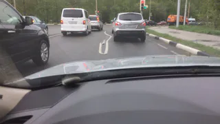 Разметка "нового поколения" на ул.Есенина не продержалась и недели