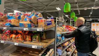 Вывели на чистую воду: как продавцы "Пятёрочки" обманывают. 5 способов, которыми пользуются, чтобы забрать ваши деньги