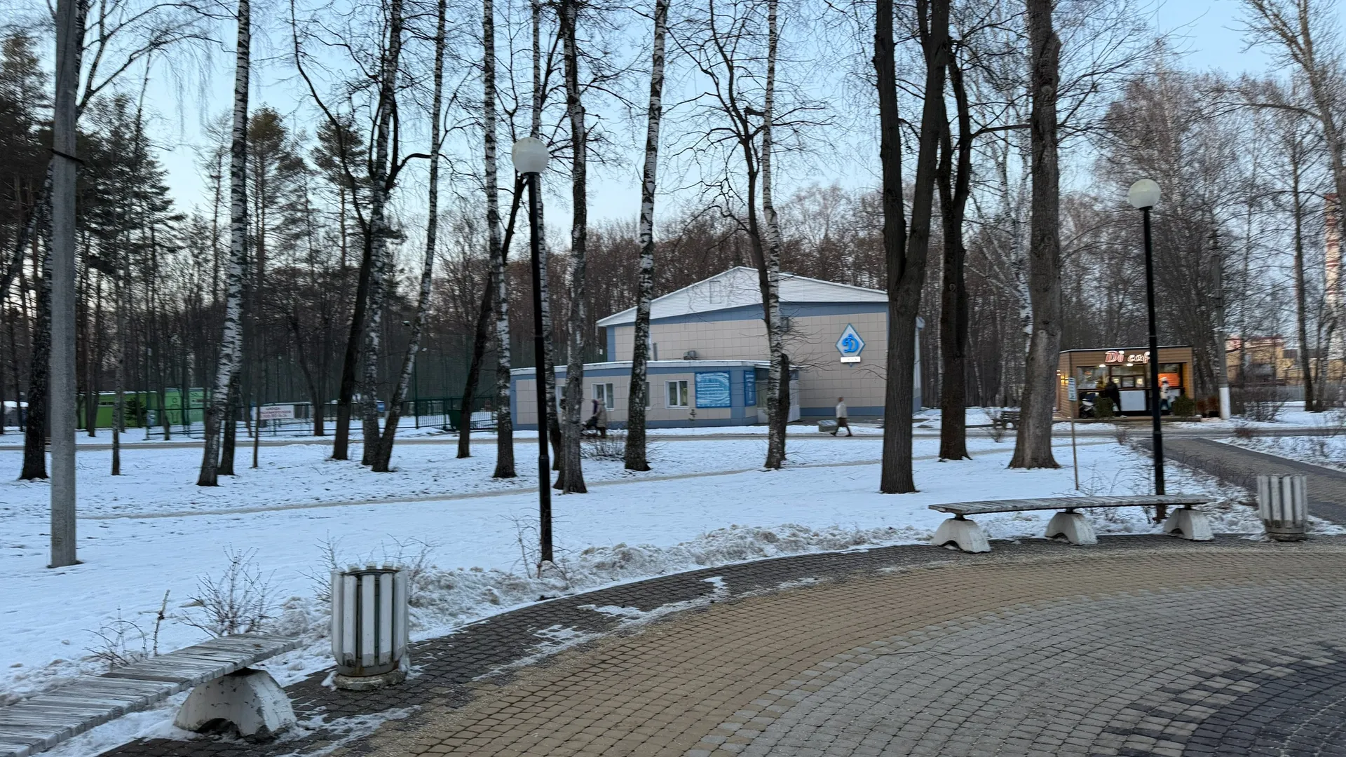 Накроют снежные бураны и морозы: синоптики назвали точную дату прихода зимы в России