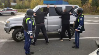 35-летний сибиряк с судимостями обчистил рязанский магазин и попался в автобусе