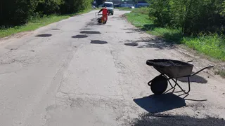 За неделю в Рязани завершили ремонт более 1600 квадратных метров дорог