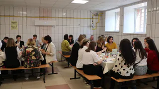 Родители и дети оценили новые блюда из школьного меню