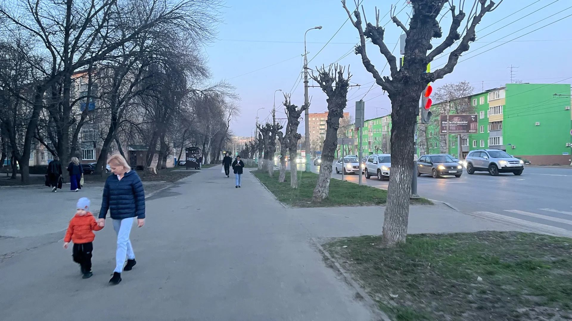 Восстанут из пепла: кому из знаков Володина предсказала новый путь, полный счастья и денег