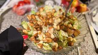 Никогда не ел более интересного и вкусного салата из капусты: один раз попробовал по грузинскому рецепту - теперь готовлю на все праздники