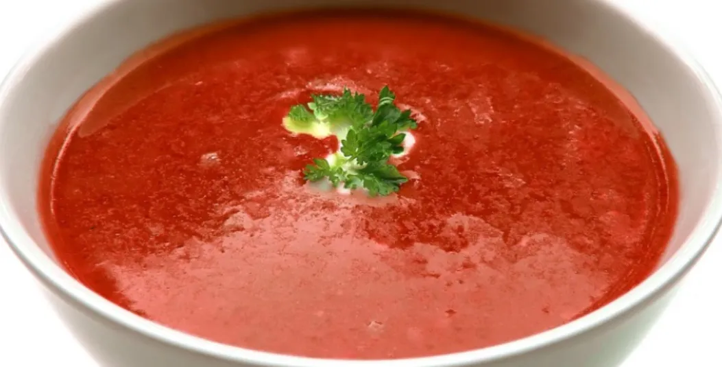 Почему нужно убрать из борща этот главный ингредиент — вкус станет ярким и насыщенным