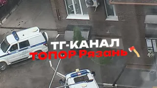 Соцсети: в Шлаковом подросток разбился, упав с высоты 10-го этажа