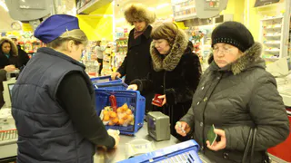 Алкомаркет с элементами супермаркета: в России объединяются три крупные розничные сети