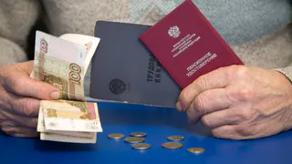 Крупная помощь: пенсионерам в России выплатят по 16 тысяч рублей