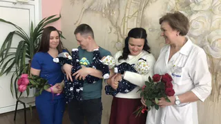 Немного умилительных новостей: первая тройня 2020 года едет домой в полном составе