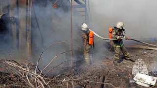 Два человека погибли при пожаре в жилом доме в Касимовском округе