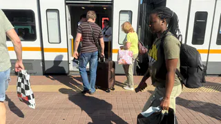 «А где уважение к возрасту?»: нужно ли уступать свою нижнюю полку пенсионерам и тучным людям – запомните раз и навсегда
