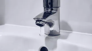 После затяжного отключения воды в двух районах, директора "Водоканала" накажут