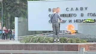 В Рязани 1 июня дети пытались прикурить от Вечного огня