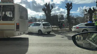 В центре города: на Циолковского женщина умерла за рулём автомобиля