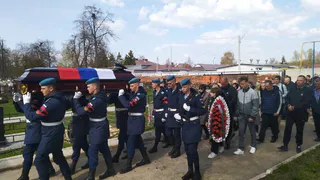 В Скопине 2 мая похоронили военного Станислава Стенина