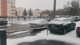 В Рязанской области фура не смогла войти в поворот и перекрыла федеральную трассу
