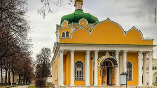 В Рязани пьяный мужчина пытался прорваться к Христорождественскому собору