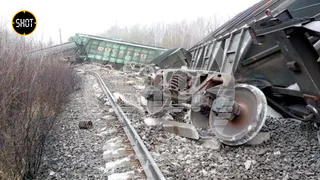Под Рязанью сошли с пути 19 вагонов грузового поезда из-за взрыва