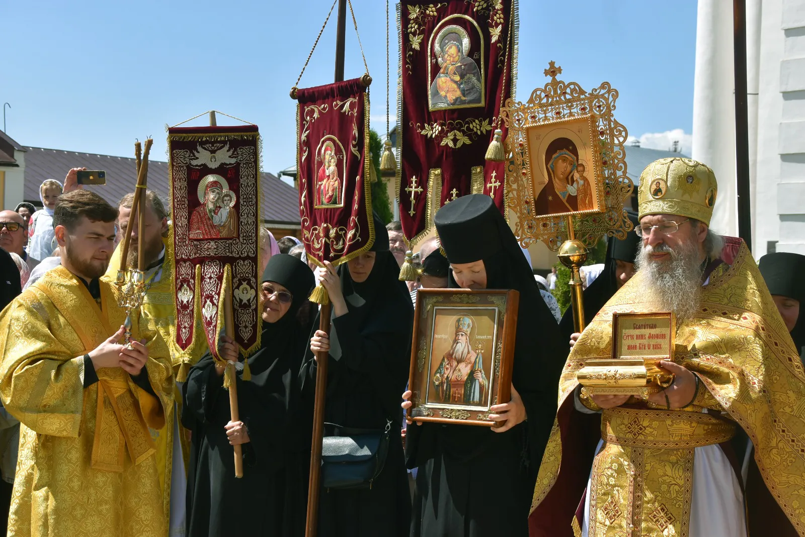 ГК «Зелёный сад» примет участие в восстановлении и благоустройстве Успенского Вышенского женского монастыря