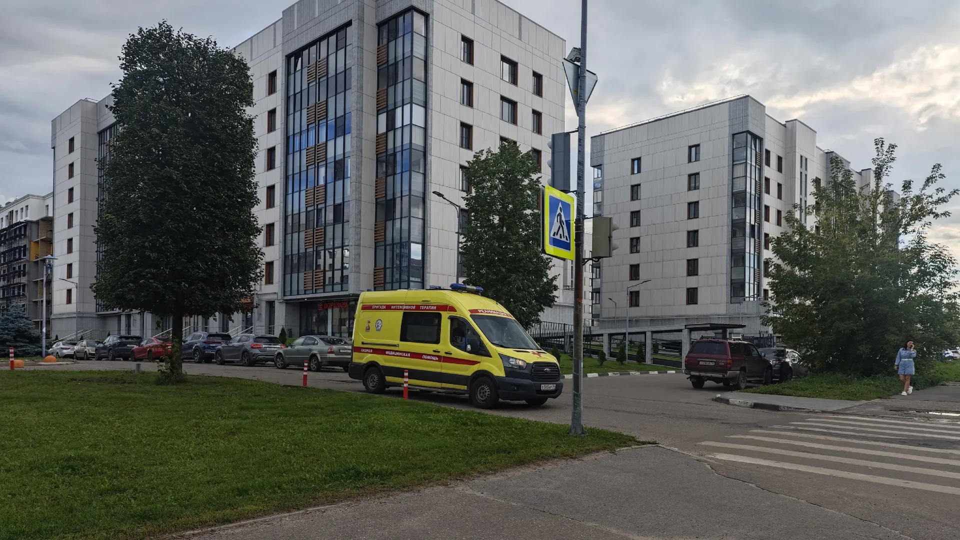 «Мы были в панике»: рязанец публично поблагодарил бригаду скорой за спасение жены