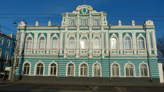 Кафе в центре Рязани обязали убрать часть летней веранды