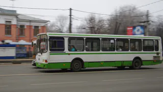 Один раз в час: рязанцы жалуются на интервалы движения автобуса в сторону Богородского кладбища