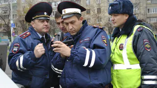 Сводка происшествий за выходные: взорвавшийся автомобиль, пострадавший пешеход и смертельное ДТП