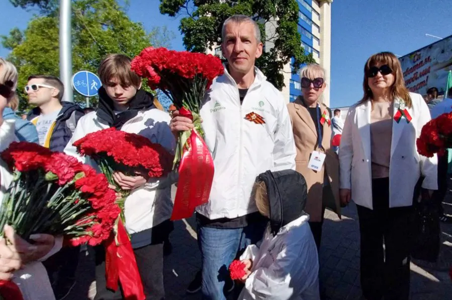 Сотрудники ГК «Зелёный сад» встретили День Победы в Бресте