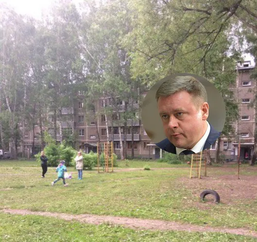 "Идите к Любимову!" - ЖЭУ отказывается устанавливать детскую площадку на Великанова