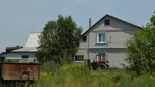 Верховный суд РФ запретил легализацию самостроев в "Есенинской Руси"