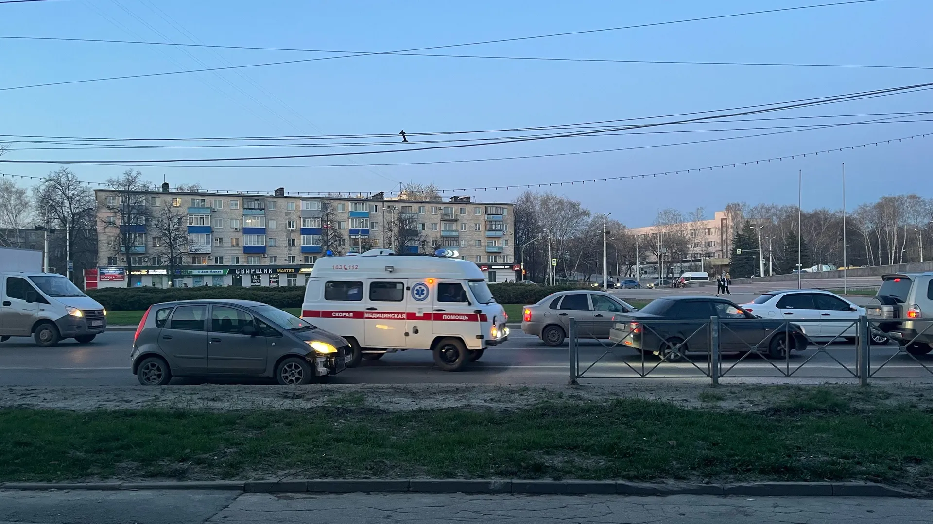 Накроет новой волной: новый штамм коронавируса оказался очень заразным — очень быстро мутирует и распространяется